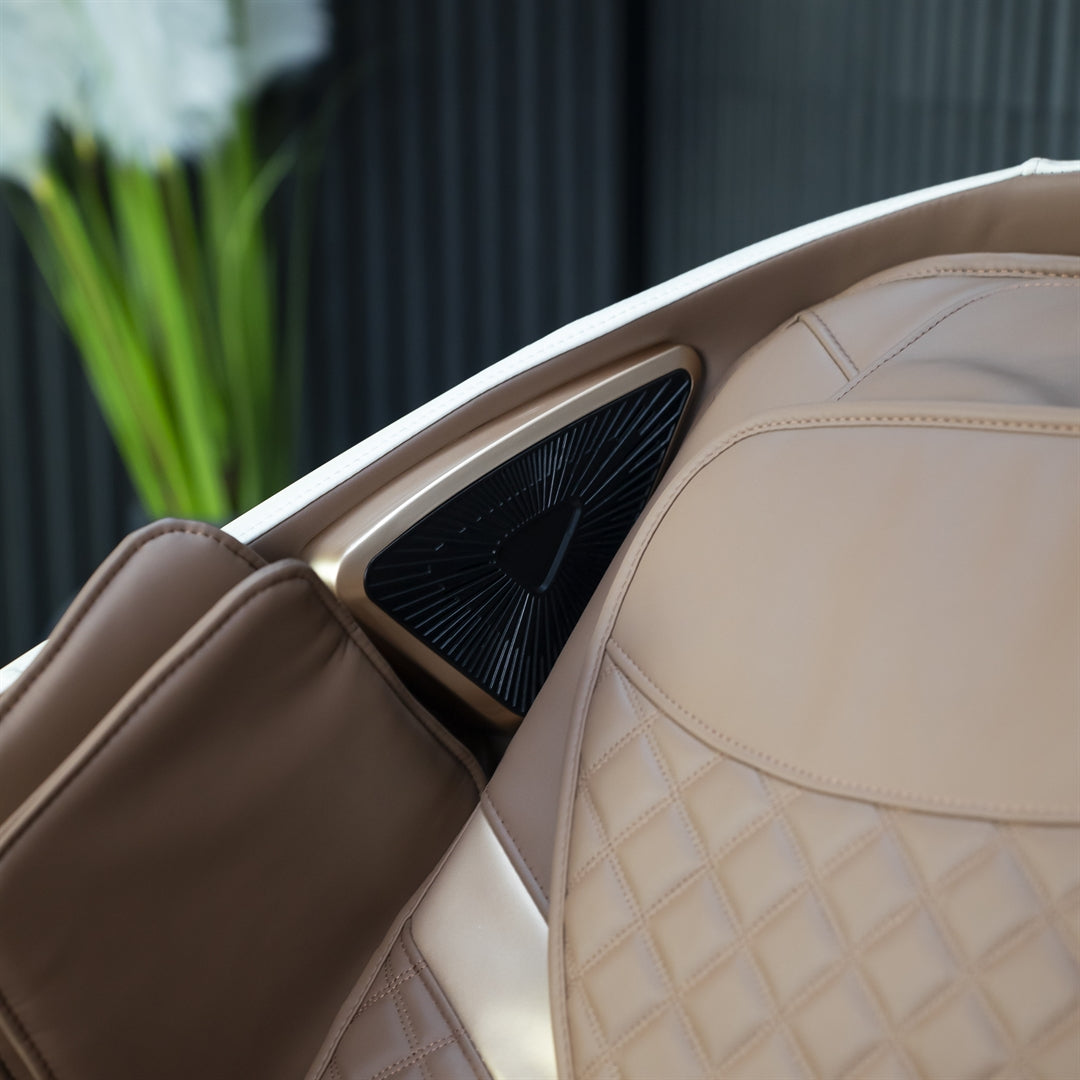 IWAO Gravity med stemmekontrol - 4D Massagestol - Hvid/Brun