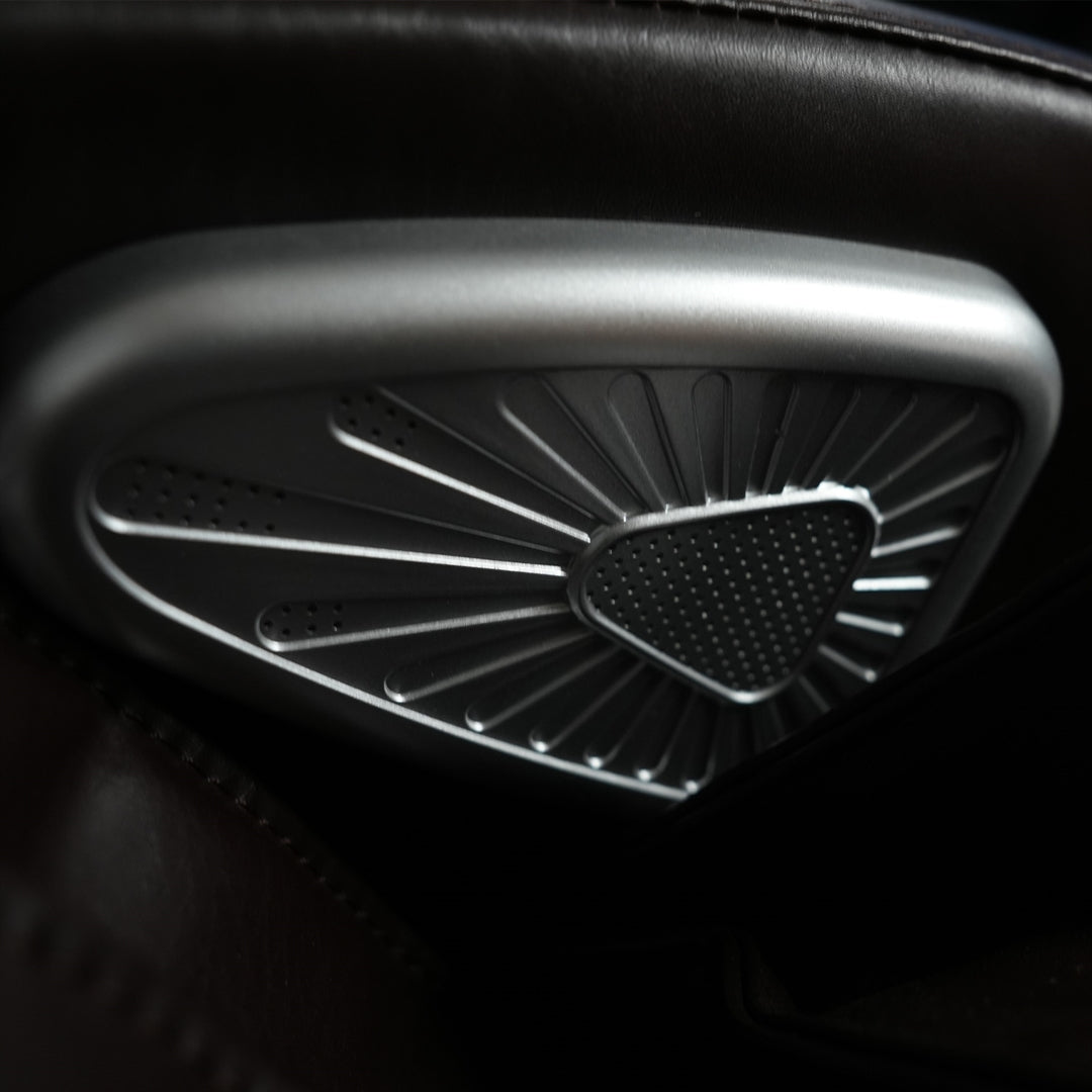 IWAO Nova med 2025 teknologi - 8D Massagestol - Sort